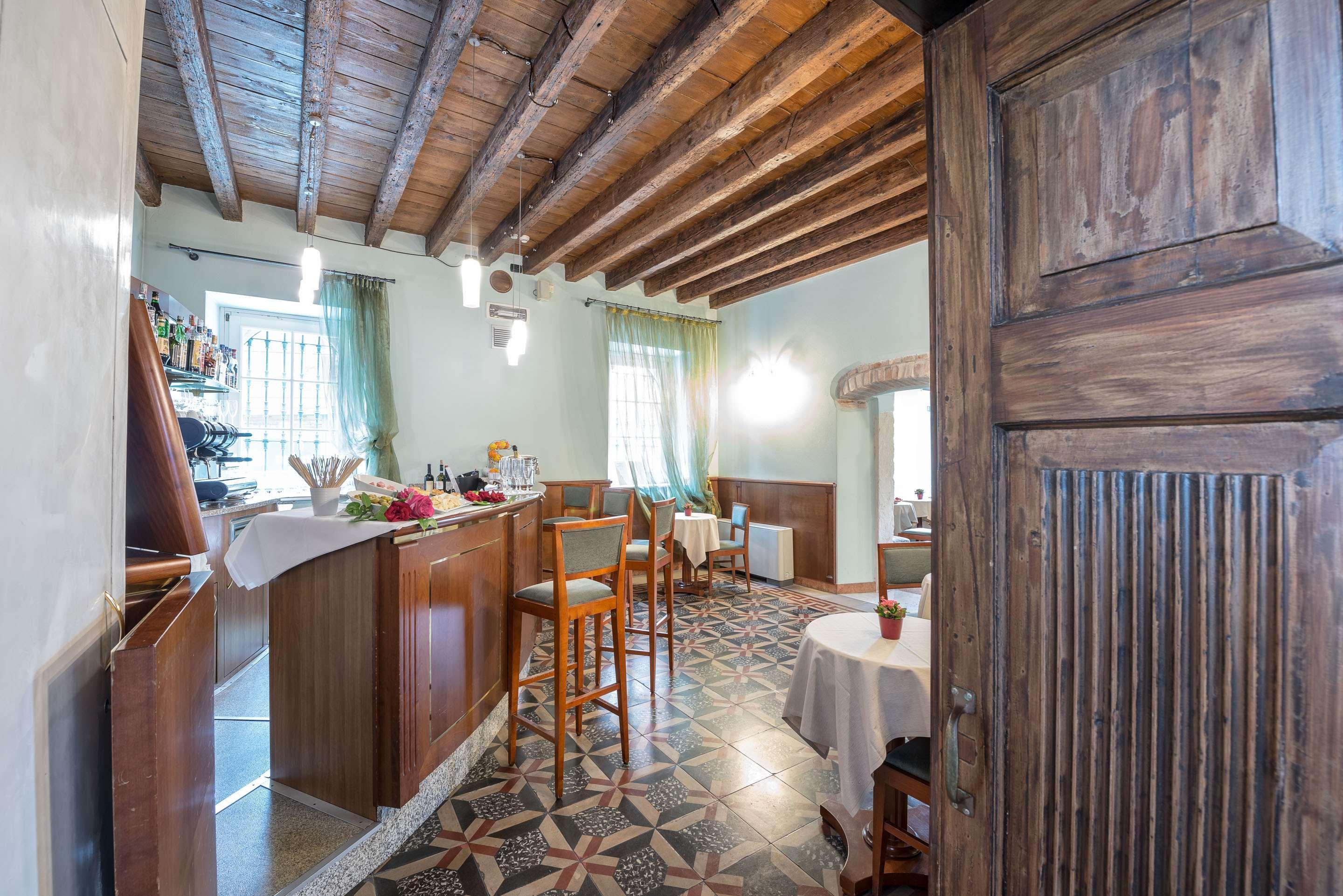 Hotel Villa Malaspina Castel de Azzano Bagian luar foto